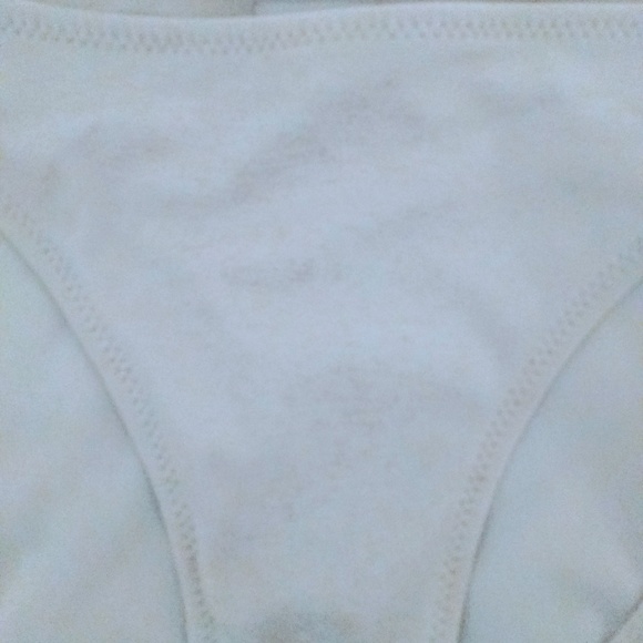 Cute white bikini bottom with gold speckles - Picture 4 of 6